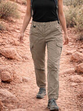 LL Bean Hiking Pants Cargo Zip Ankle Adjustable Utility Women 8P